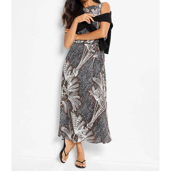 NIC + ZOE Dresses & Skirts - NEW NIC + ZOE dotty palms boat neck bianca dress in black multi